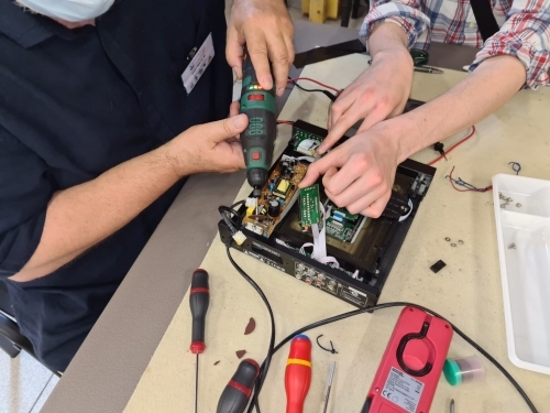 Repair Café photo.jpg